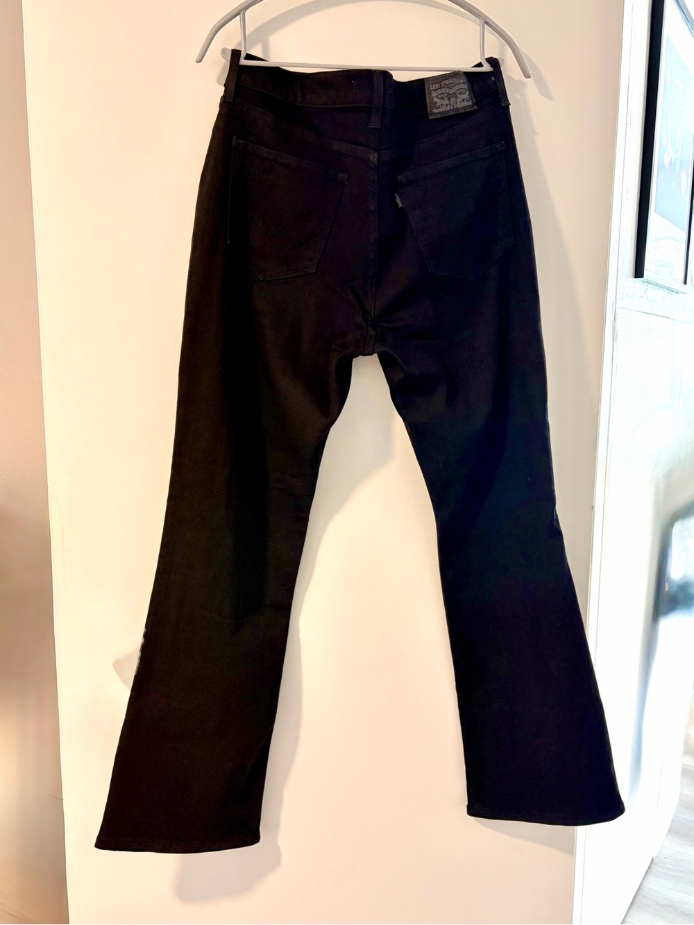 Levi’s classic Bootcut Black jeans size 8
